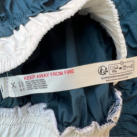 Daily Practice by Anthropologie Solid
Throw-On Shorts Women Size XS - Picture 8 of 8